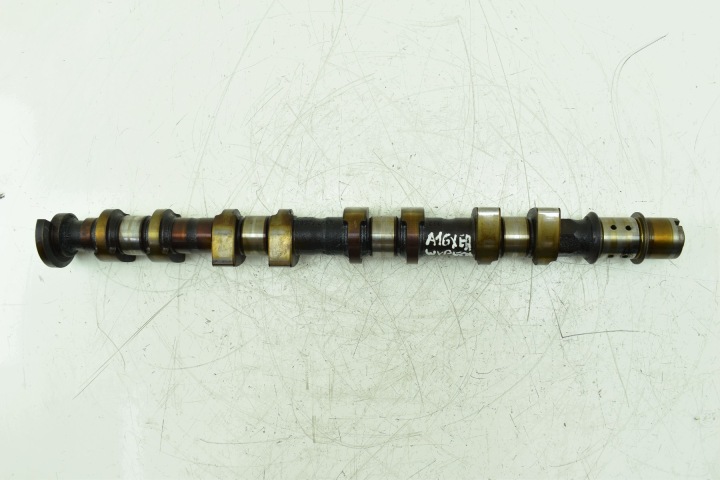 camshaft Ssacy OPEL ASTRA H VECTRA B ZAFIRA B 1.6 16V 55353288