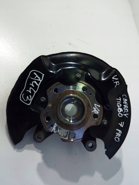 CHERY TIGGO 7 PRO Moyeu support broche Axe moyeu Avant Droit C713 (A443) 2021 ROK