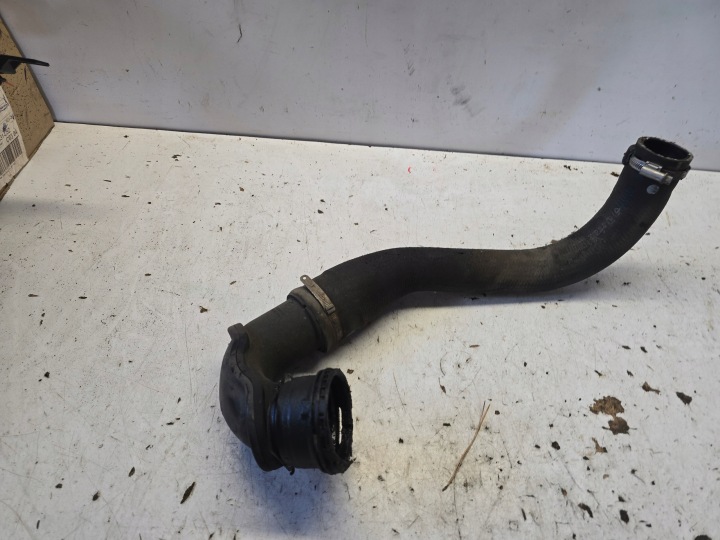 OPEL ZAFIRA C ASTRA J pipe hose wiring of the intercooler 13265269 PH3 1.4T