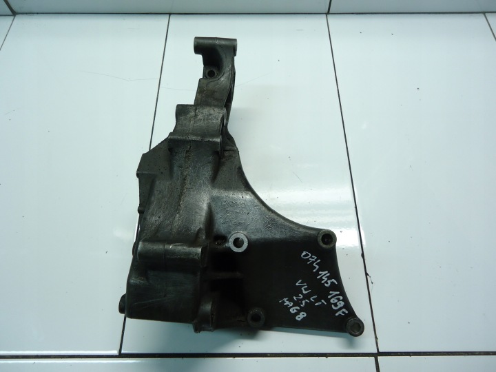 VW LT 2.5TDI holder alternator 074145169F