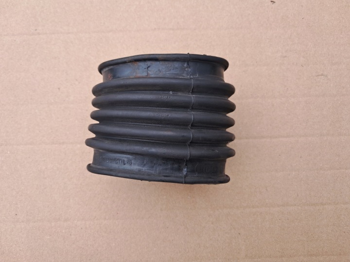 Tubo manicotto aspirazione aria MERCEDES W123 W124 1020940391