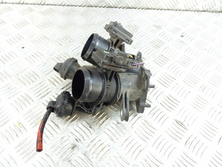 PEUGEOT 5008 Valvola a farfalla Dell’aria 9670373980 2.0 HDI
