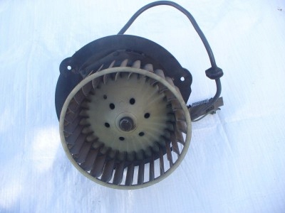ventilátor fütések BEZ KLIMY MERCEDES W123 1238201642
