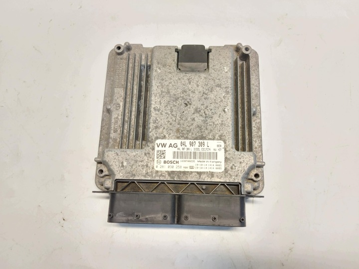 Audi A4 B9 8W LIFT Kombi 8W9 Ordinateur Unité de contrôle Moteur 04L907309L