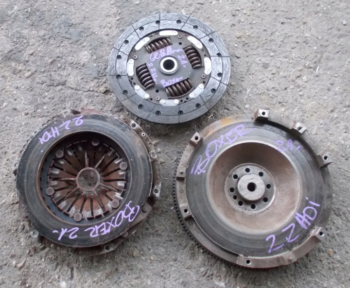 BOXER JUMPER DUCATO 21R 2.2 HDI frizione VOLANO USATO SZTYWNE 9805856380