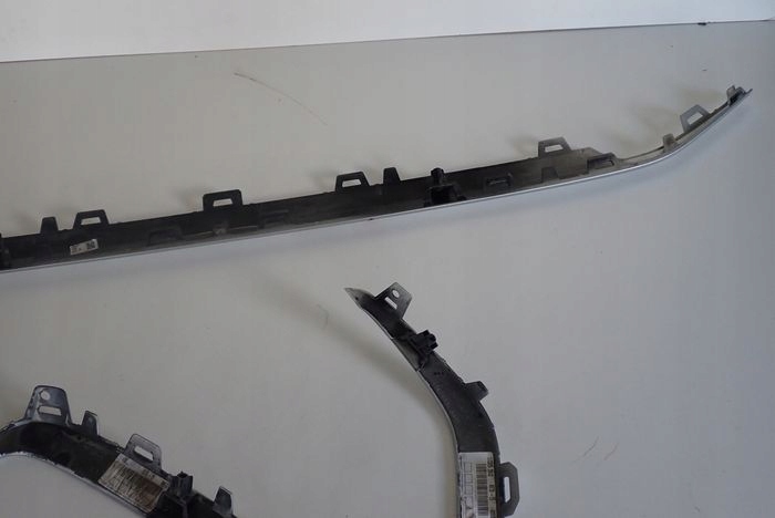 TOYOTA PROACE III LIFT 23-strips per paraurti 9849890280 9849890480 11