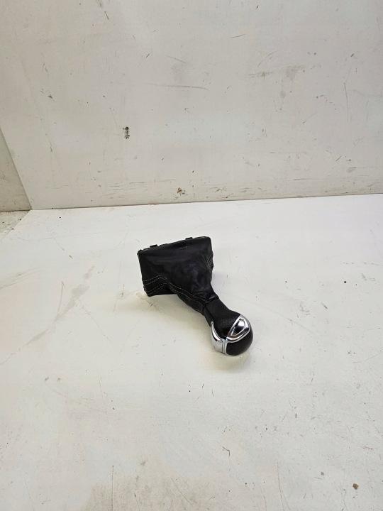 Radiaca páka AUDI Q3 83A 83B713139C