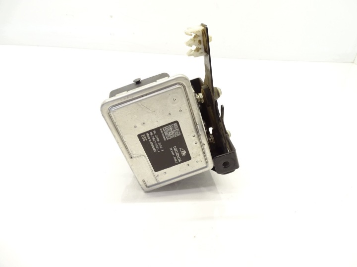 servo bubanj ABS NISSAN NAVARA 476605jU0A