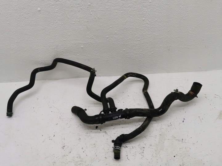of the hose water RENAULT CLIO IV 1.2 16V 75KM 12-20