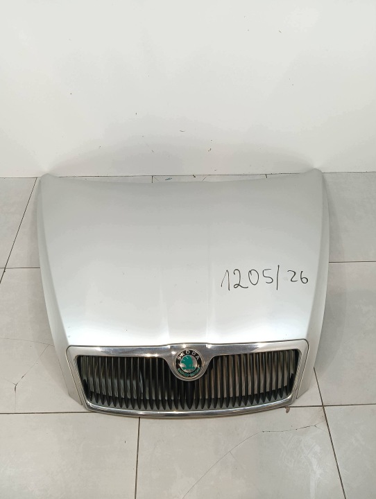 Capot Avant Avant LIFT LA7W Skoda Octavia II (2004-2013)