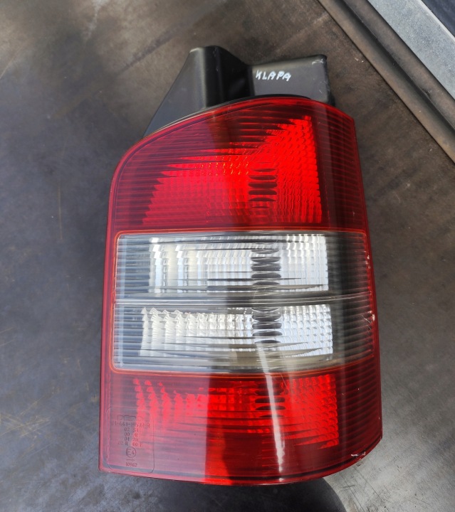 VW T5 LIFT Licht hinten heck heckklappe kofferraumdeckel Abdeckung Kofferraum rechts DEPO ersatz