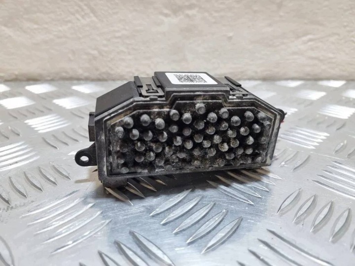 heater resistor Audi A5 8T 2008 8K0820521