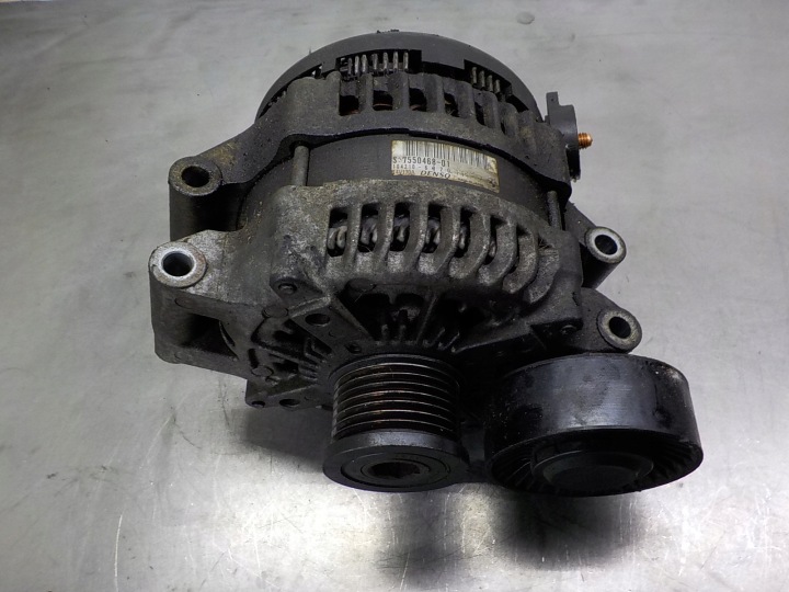 BMW E87 E90 2.0B Alternateur 7550468-01