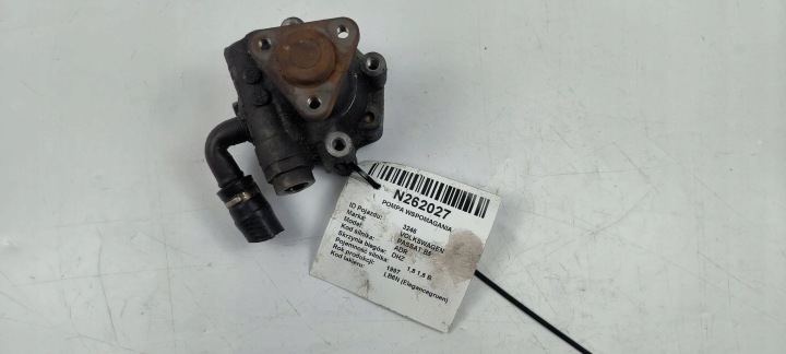 Pompe direction assistée 1.8 VOLKSWAGEN PASSAT B5