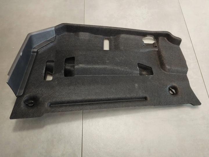 BMW 7 G11 kryt 9330854 UK