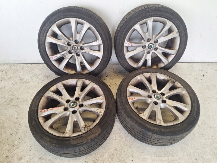 SKODA SUPERB II 3T 08-13 Jantes + Pneumatiques, pneus 225/45 R17