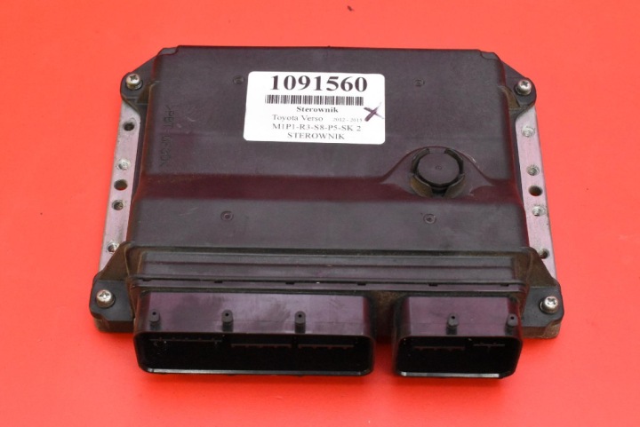 Bedienteil DES MOTORS 89661-0F351 TOYOTA VERSO 2.0 D-4D 124 KM LIFT 12-15