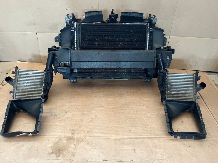 IDEALNY KPL.čelo přední, stěna chladiče ventilátor AUDI SQ8 RSQ8 4,0TFSI 1