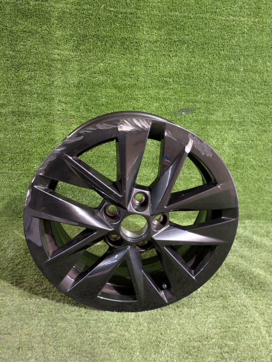 disque d'aluminium disque SKODA FABIA IV 15" x 5.5J ET40 NR.F389