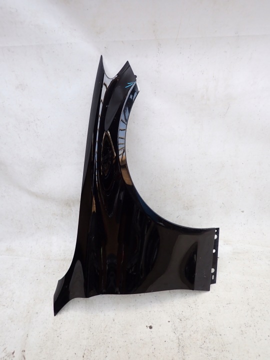 MERCEDES C-KLASA W205 14- fender right front front