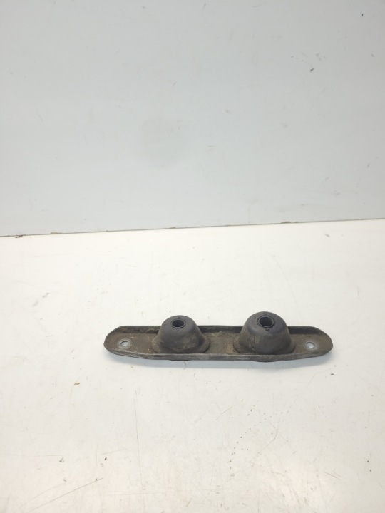 holder bracket TLUMIKA of an exhaust AUDI A3 8P VW 1K0253144AD