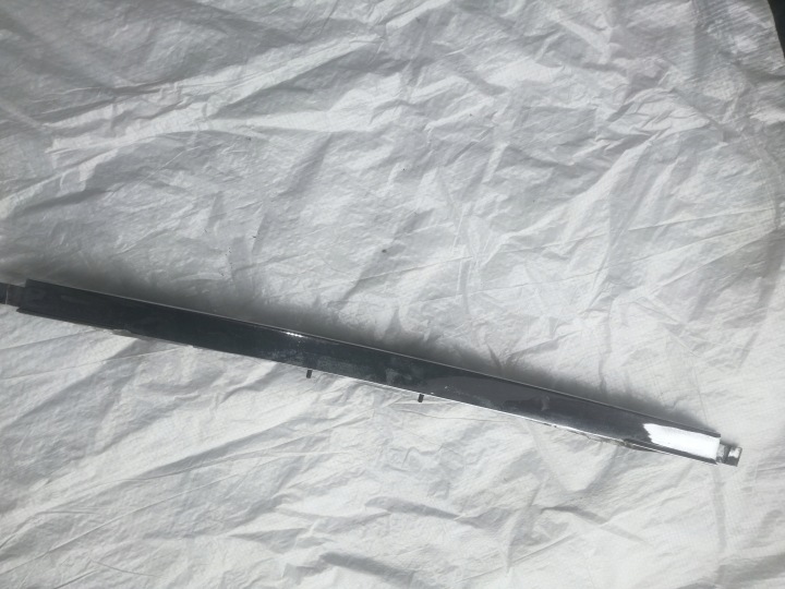 Leiste Schutzleiste der Beleuchtung REJE MERCEDES W116 1166900580