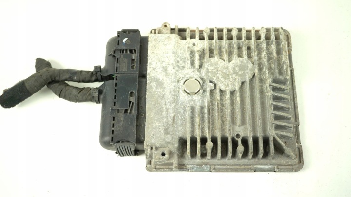 Computer DES MOTORS VW GOLF 6 VI 1.6 TDI 03L906023DS 5WP42827AA 5WP42827 AA