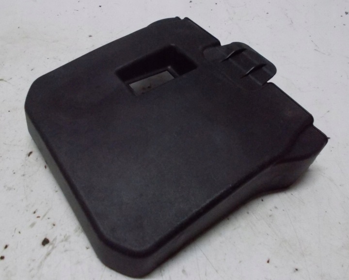 FORD FOCUS MK3 kryt akumulátoru AM51-10A659-AB