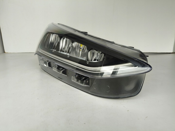 Licht rechts REFLEKTOR FORD FOCUS MK4 22- LIFT FULL LED