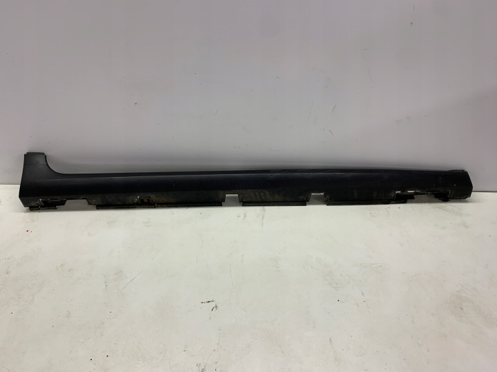 krytka lišta Prahová pravá 9813817380 CITROEN C3 III (2016-2024)