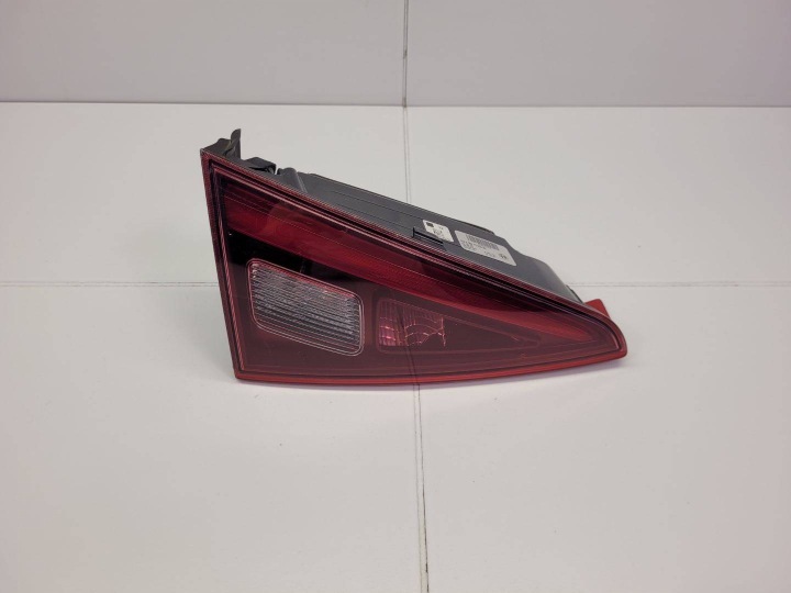 Feux phare Arrière Gauche Bouche buse Alfa Romeo Giulia 2 2017 20700107