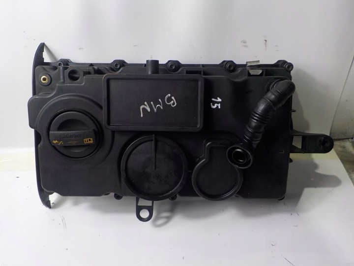 VOLKSWAGEN PASSAT B6 2.0 TDI cover of valves 03G103475C 03G103469