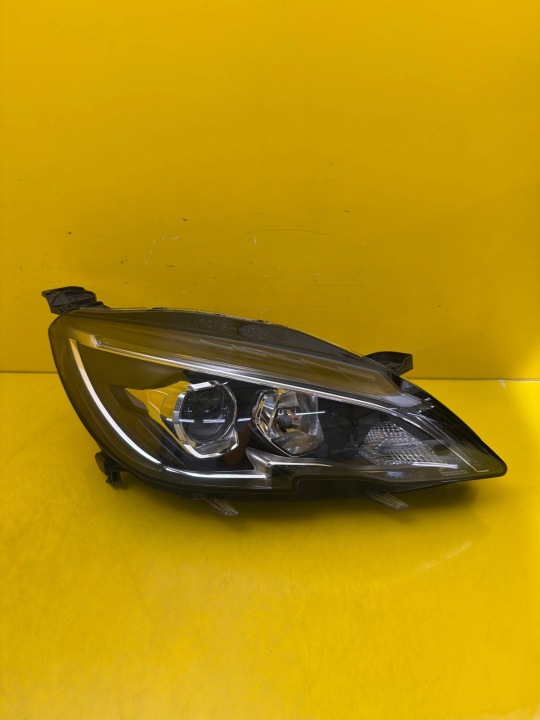 light front right Peugeot 308 II T9 Lift Led + lens 9816990580