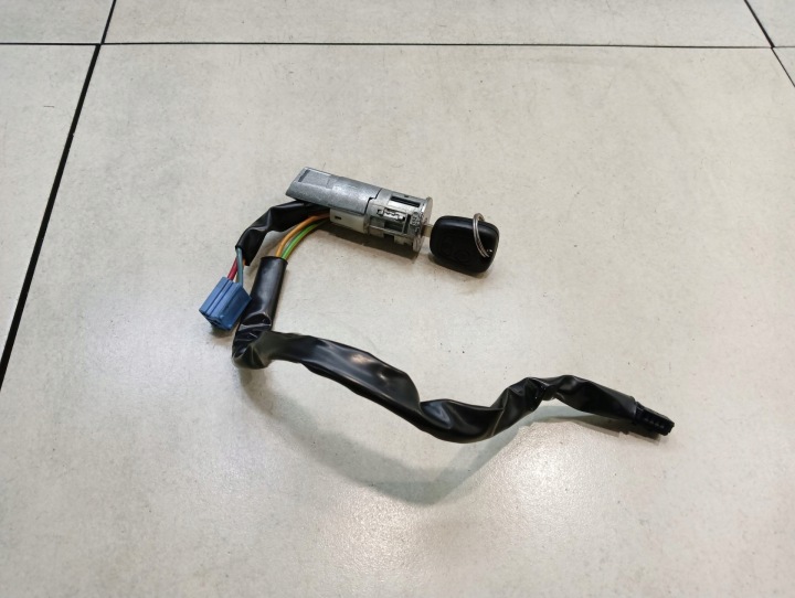 ignition key PEUGEOT 206 1.4 N0501539