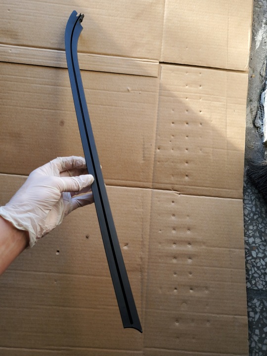 moulding cover ROLETY right rear part MERCEDES S W221