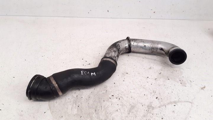 Tubazione radiatore intercooler 7798297 BMW E61