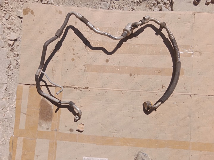 Conduit pieces tuyaux Climatisateur air conditionné VW TOUAREG 5.0 TDI