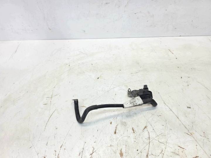 svorka mínusová AUDI VOLKSWAGEN SEAT SKODA 1K0915181H