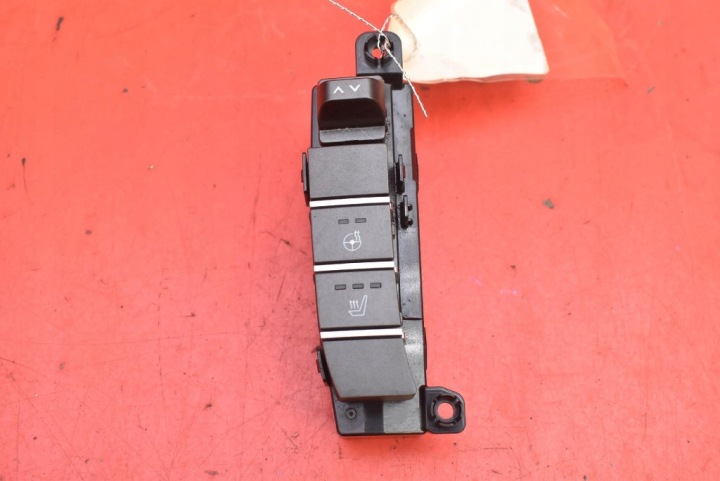 switch GRZANIA seat of the steering wheel 93335-BE110 HYUNDAI KONA 2 II 23-25