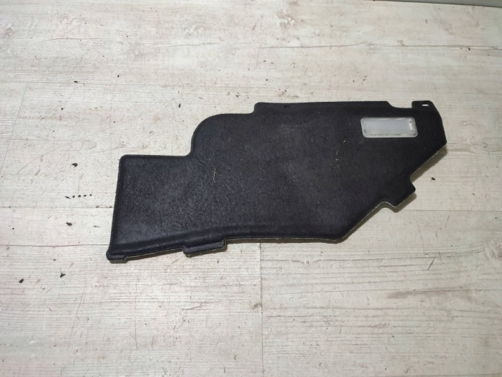Peugeot 308 2019 front right Element of the dashboard rozdzielczej / dol
