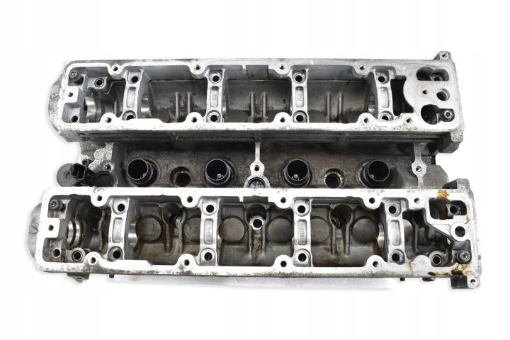 head. PEUGEOT 307 206CC 807 CITROEN C4 and C5 II 2.0 16V 9650352580