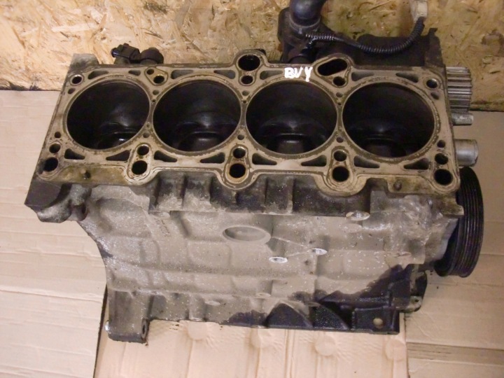 VW PASSAT B6 SKODA OCTAVIA 2.0 FSI 150KM BVY BLOK DOL of the engine pistons crank