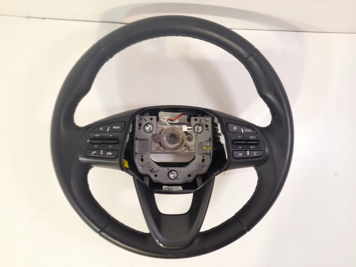 Hyundai i10 III volante skorzana 56100K7170 (HI27)