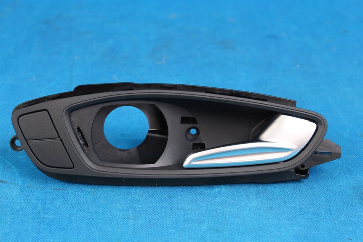 AUDI A1 8X LIFT DOOR HANDLE FRONT RIGHT 8X0837020A 2016R 8X0837020A A1 8X 23/01 AUDI A1 8X LIFT DOOR HANDLE FRONT RIGHT 8X0837020A 2016R 8X0837020A A1 8X 23/01