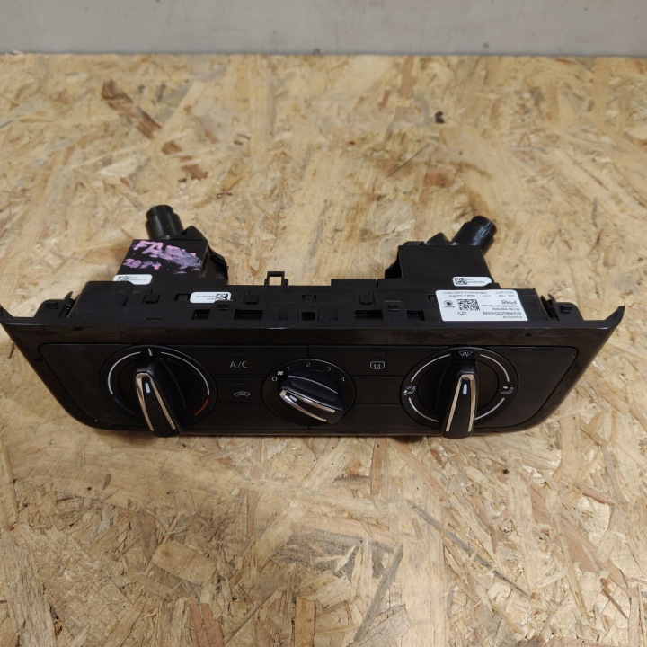 PANEL Bouches buses Climatisateur air conditionné SKODA FABIA IV
