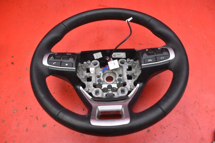 volan SKORZANA MULTIFUNKCYJNA JHT450-1 KIA SPORTAGE 5 V 21-25