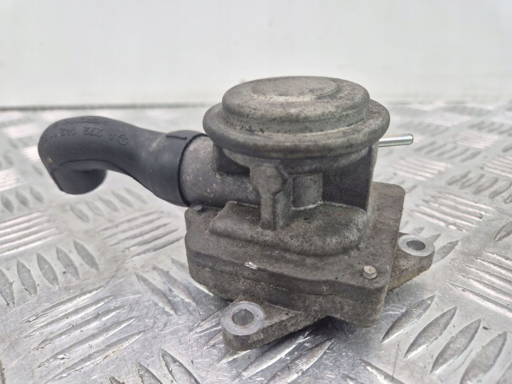 Mercedes E350 W212 3.5 Valvola EGR A2721421183 M272.977