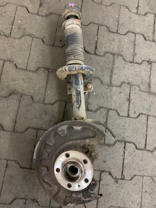 MCPHERSON Achsschenkel Radnabe Radlager rechts vorne SKODA FABIA III 1.4 TDI 14-18