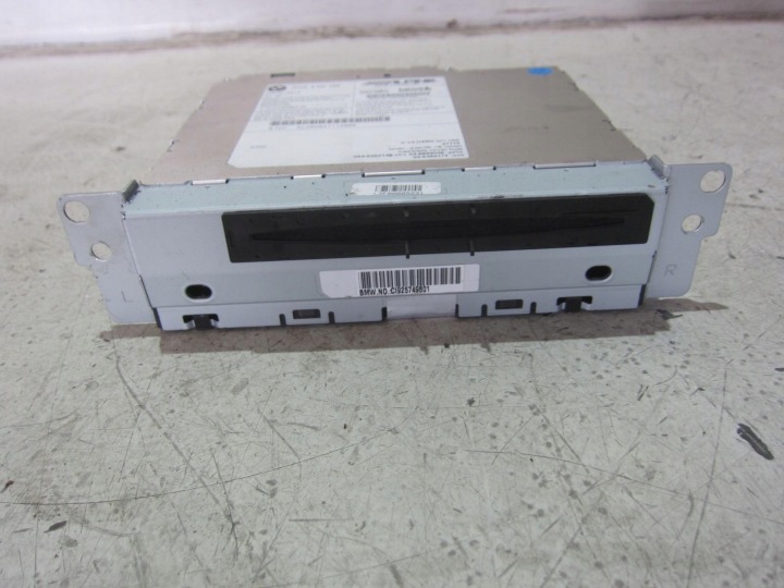 BMW X3 F25 CZYTNIK der Navigation RADIO 9273873 9244139 65129244139 65129273873