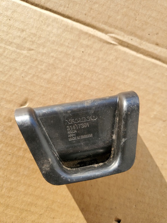 console bracket WSKAZNIKOW of the dashboard VOLVO XC90 II OE EU